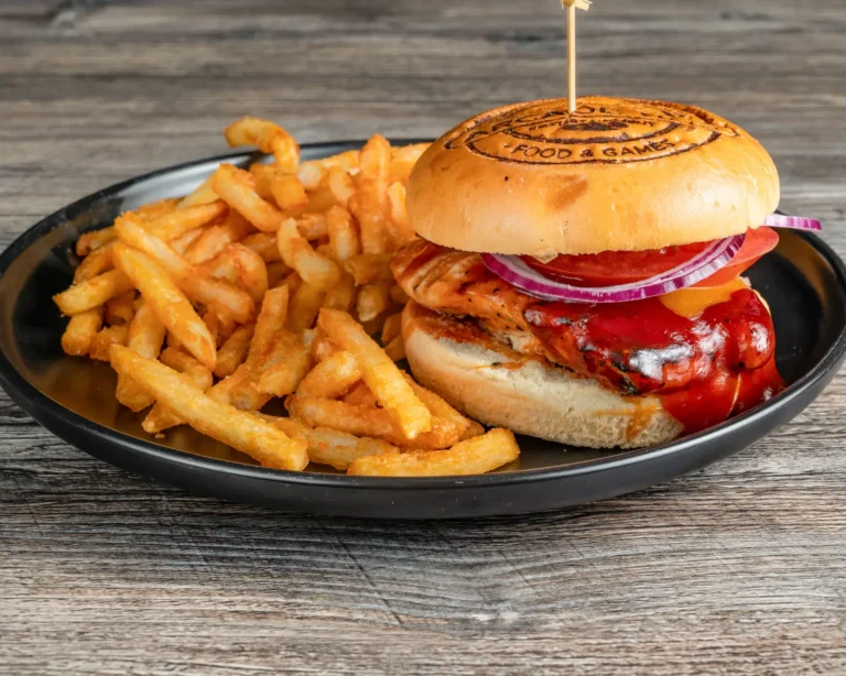 CHICKEN SANDWICH
